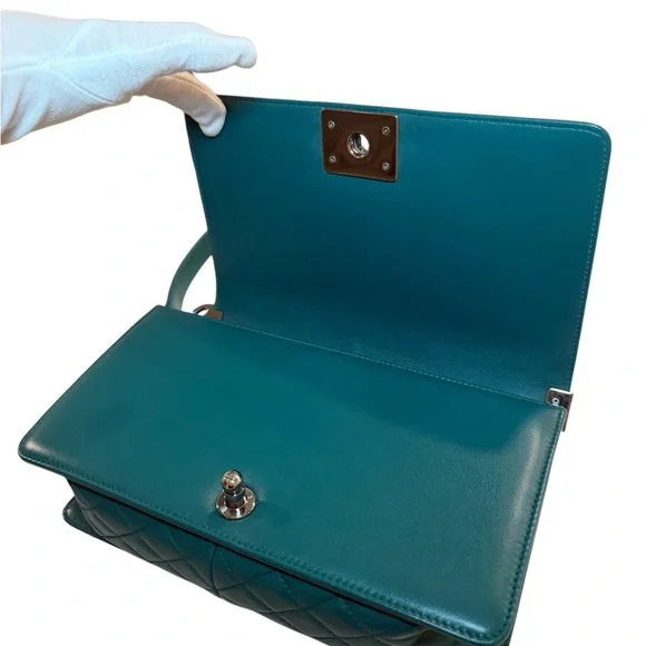 RARE Chanel Boy Bag: Medium Size, Dark Teal Leather *AUTHENTICATED* - Picture 15 of 16